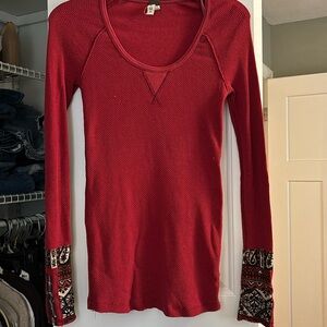 FREE PEOPLE layering thermal, red, detailed sleeves, size medium
